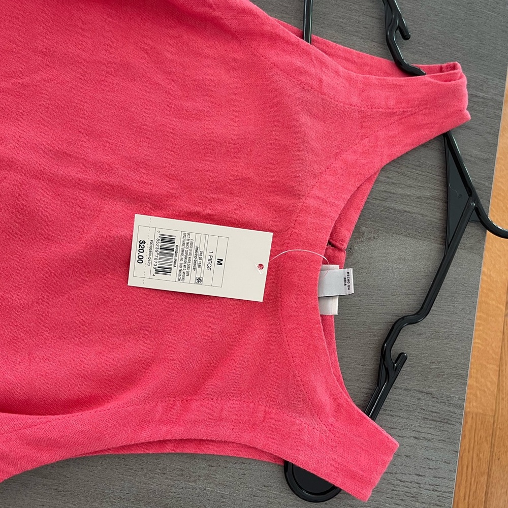 NWT pink dress with pockets